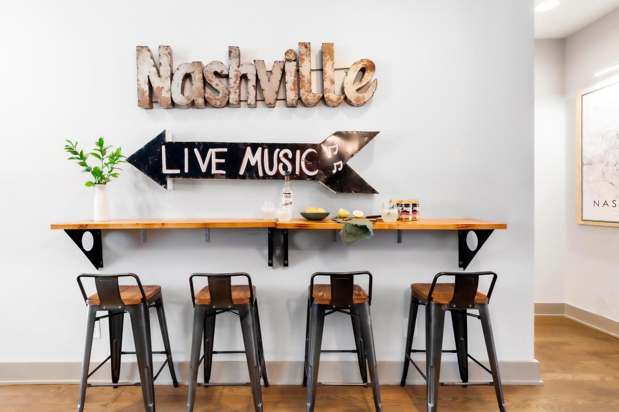 Waverly By Avantstay Nashville-Inspired Townhome W Luxury Kitchen Pool Table Exterior foto
