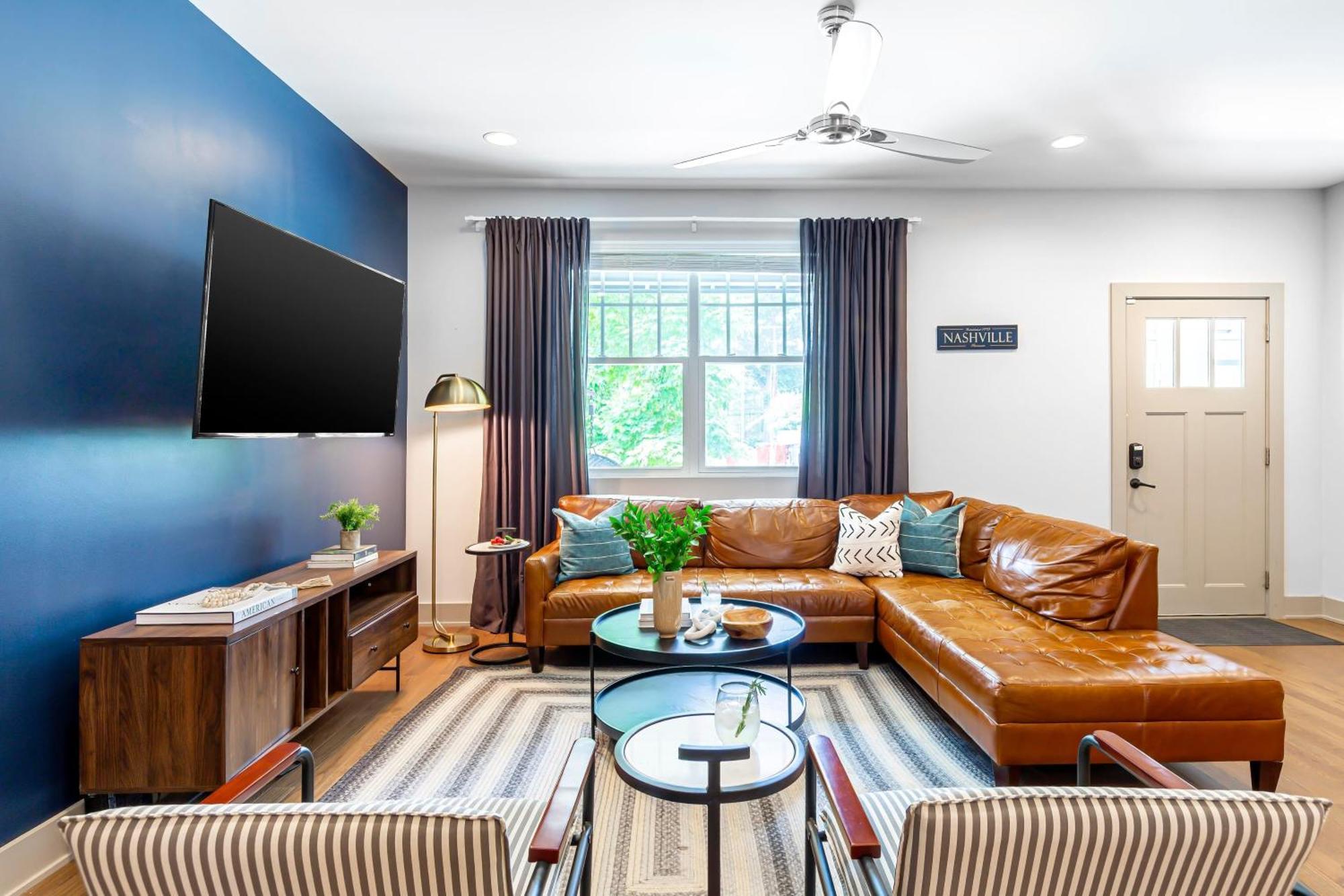 Waverly By Avantstay Nashville-Inspired Townhome W Luxury Kitchen Pool Table Exterior foto